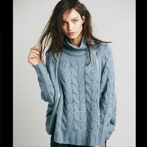 FREE PEOPLE Following Directions Zipper Cape